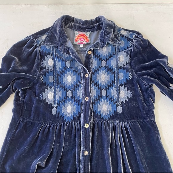 Johnny Was Nomi Smock Velvet Shirt, Blue Women's Size S - Picture 8 of 11